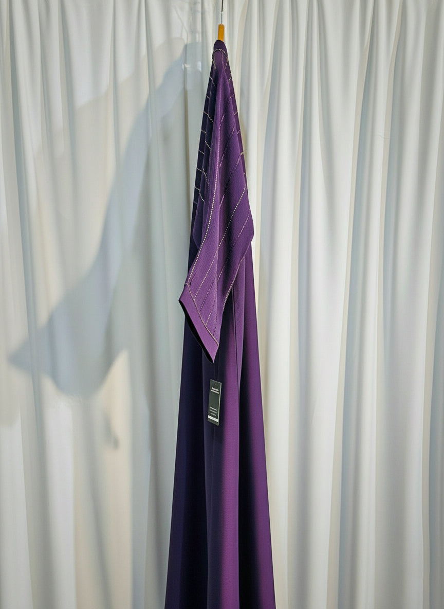 Embellished Open-Front Abaya with Kimono Sleeves & Belt